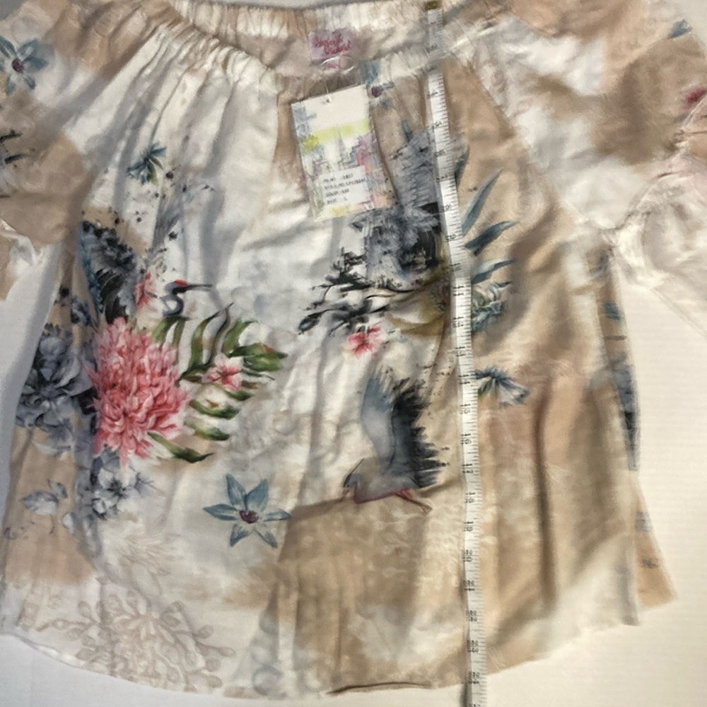 Tan Flutter Sleeve Ruffled Blouse - Picture 6 of 10